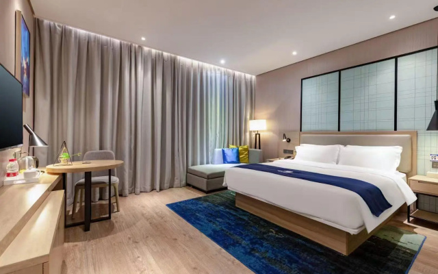 Echarm Hotel (Foshan Huangqi)
