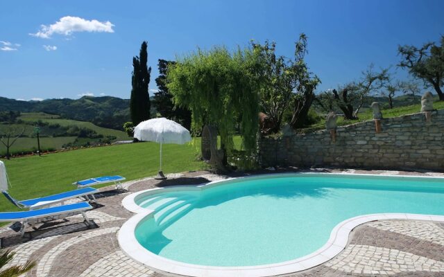 Belvilla by OYO Apartment With Swimming Pool