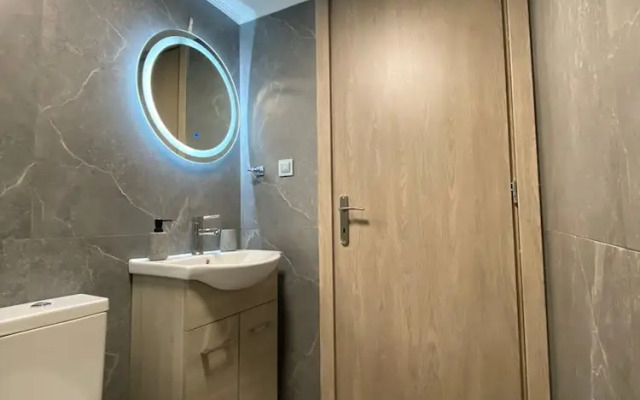 Kalamata Garden Haven - Escape Amidst Greenery