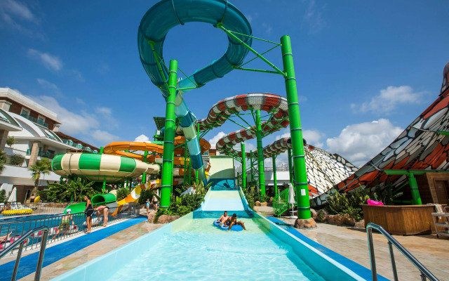 Crystal Waterworld Resort & Spa - All Inclusive