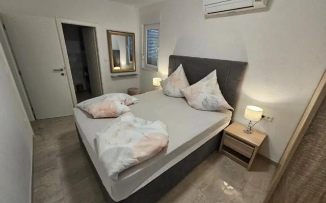 Spacious Villa With Outdoor Swimming Pool in Trogir