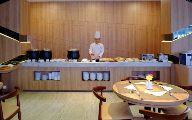 Antero Hotel Jababeka Cikarang