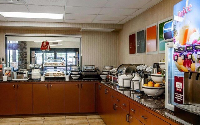 Comfort Inn & Suites Branson Meadows