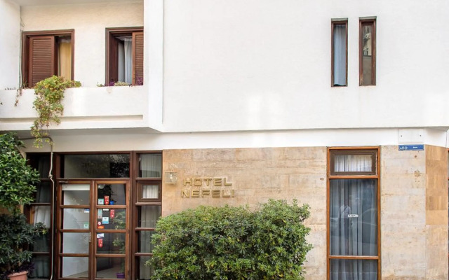 Nefeli Hotel