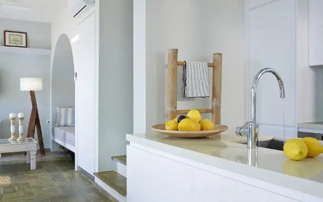 Paradisso Luxury Beach Villas