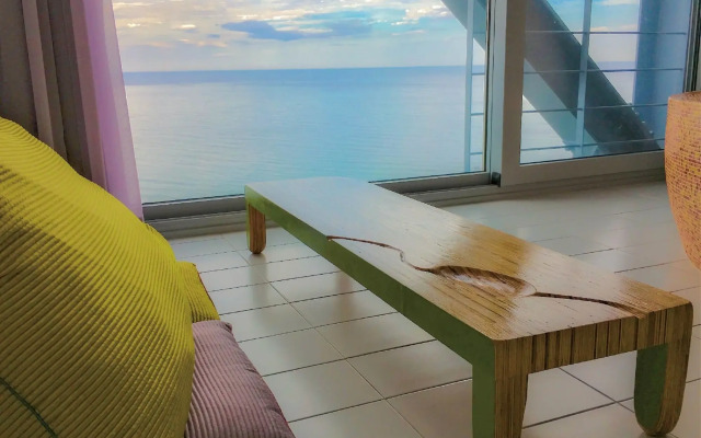 Haslla Art World Museum Hotel