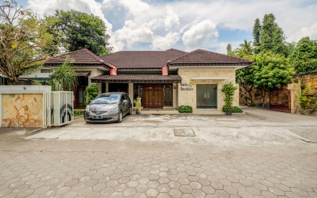 OYO 3945 Bale Tardian Syariah