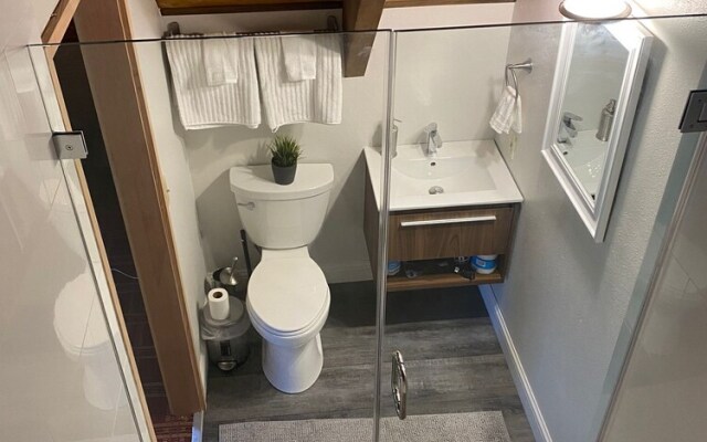 Modern Rustic Retreat