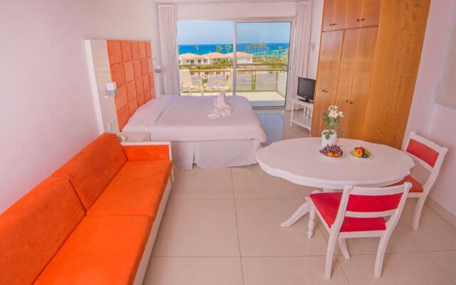 Marlita Beach Hotel Apartments