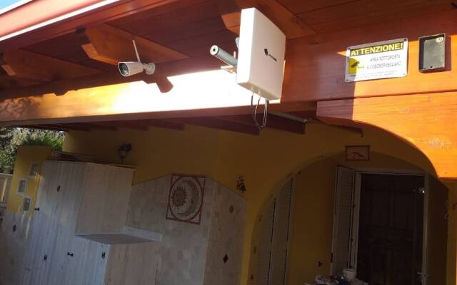 Traditional Holiday Home in Torre Dell'orso With Patio