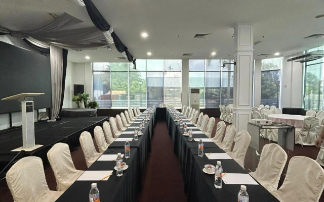 Dormani Hotel Kuching