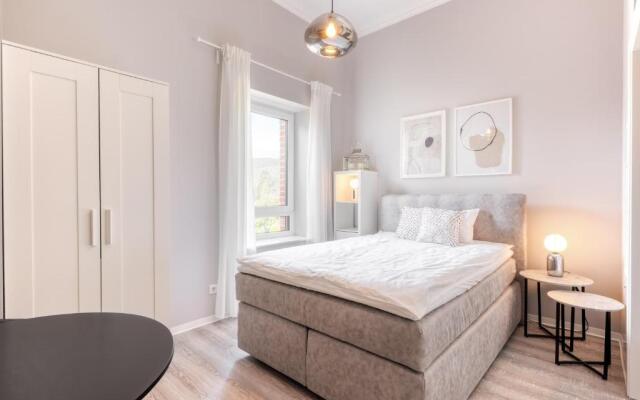 Apartment Homely