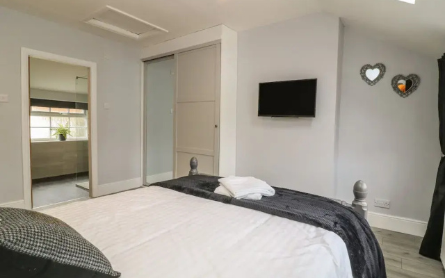 New Inn Apartment