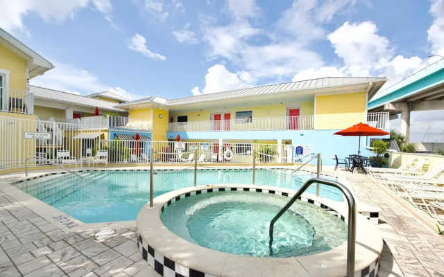 Harbour House 215
