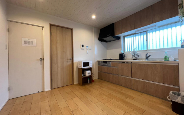 【maple season】Inari/3floors house/near to railway