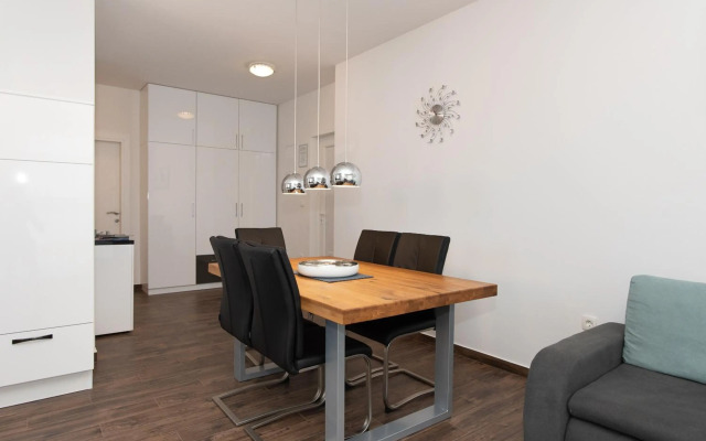 Luxury Apartment Lukas