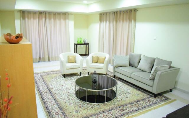 Spacious 2 BR Apartment Princess Tower