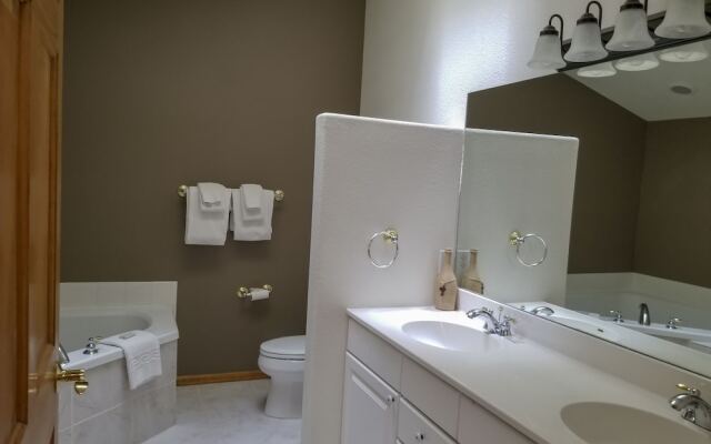 Alpenglow Vacation Rentals