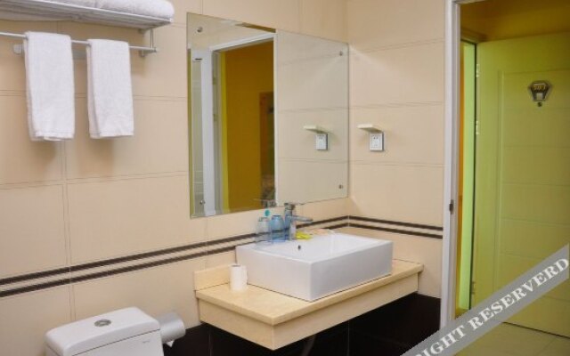 Yifang Express Hotel