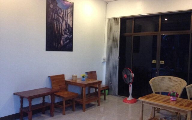 Space Ben Guest House @ Muangkao