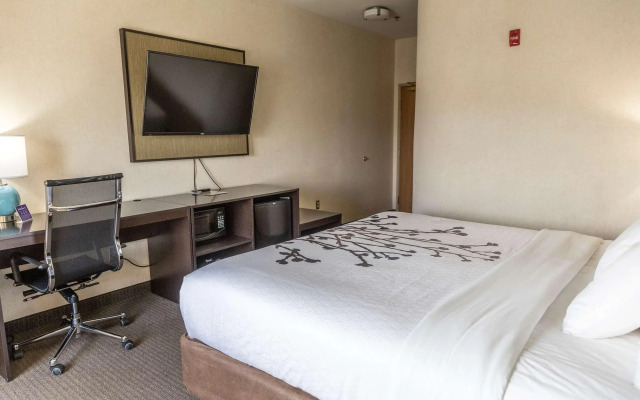 Sleep Inn & Suites Evansville - Casper