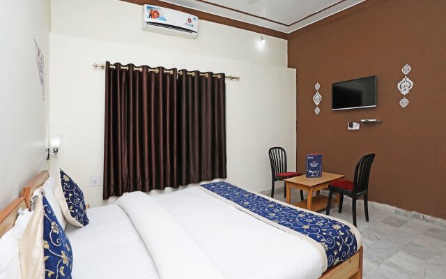 OYO 10936 Rajasthan Resort