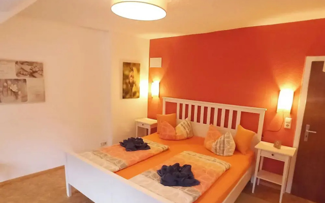 2 Bed Apt Sleeps 5 - Rooftop Terrace, Wifi