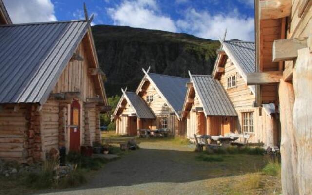 Viking Cabins - MIT FabLab - Solvik