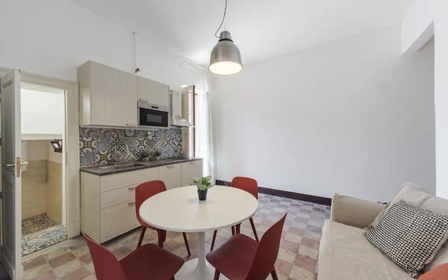 Urban Garden Apartment