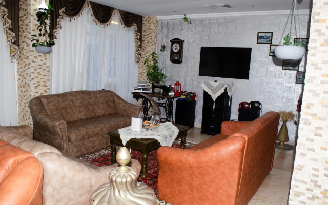 Dilhan Hotel