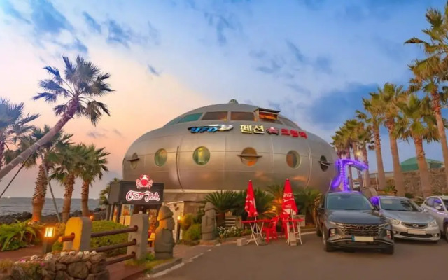 Jeju UFO Pension