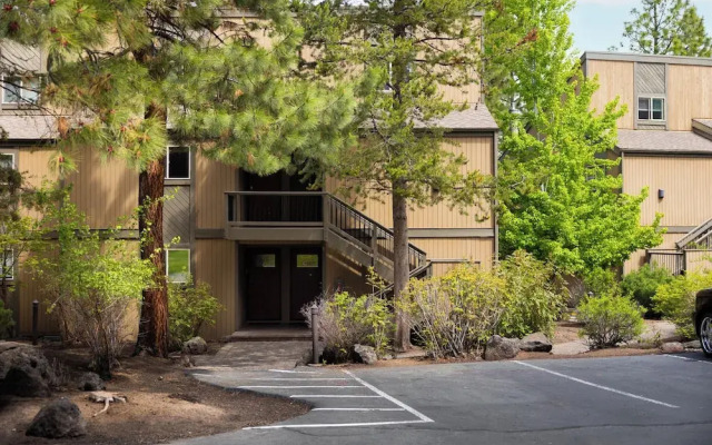 Ponderosa Resort Condo for 6!