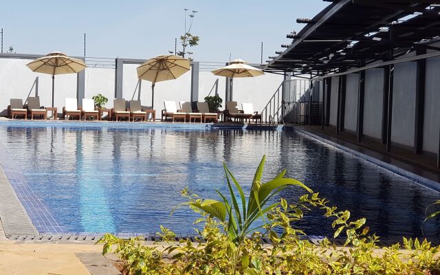 Lymack Suites