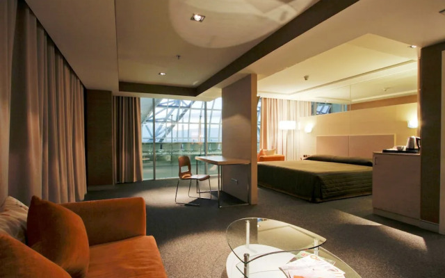 Miracle Transit Hotel