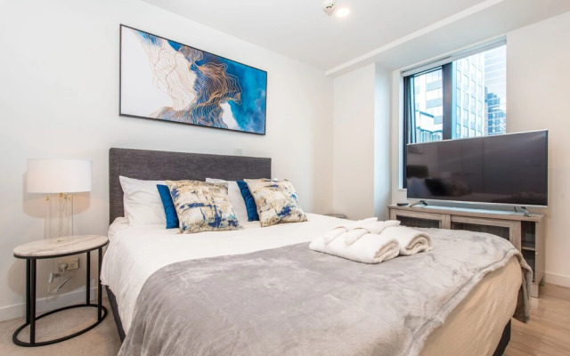 JHT Studio Opposite to Skytower