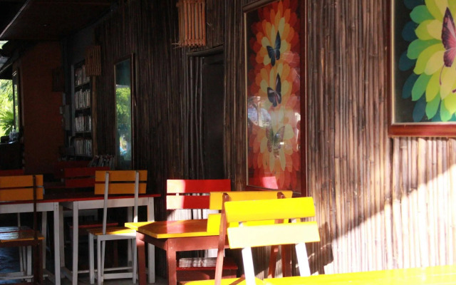 Horizon Bungalow Restaurant and Bar