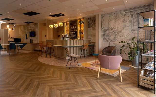 ibis Styles Chinon