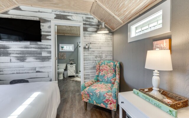 Calabash Studio Cabin, 4 Mi to Sunset Beach!