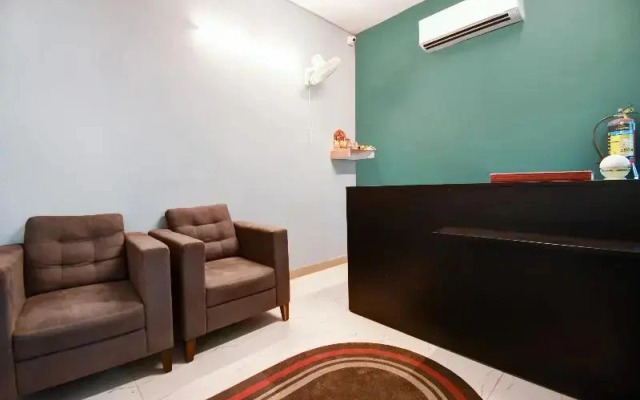 Hillside Magnum by OYO Rooms