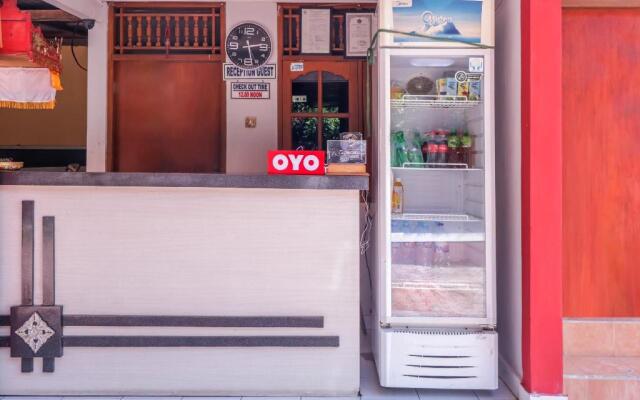 OYO 2411 Taman Mekar Beach Inn 2