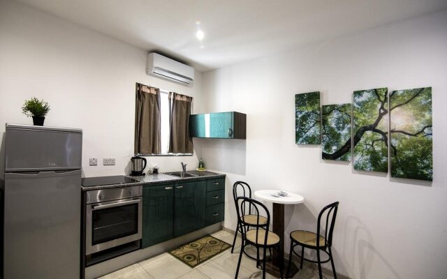 Estrella Lodging