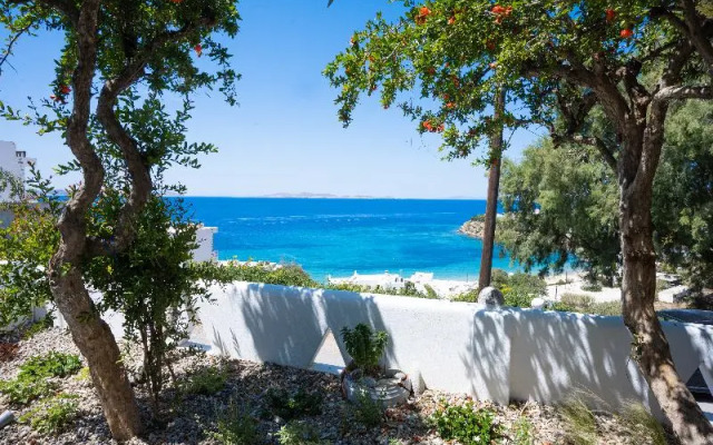 Zisis Pension