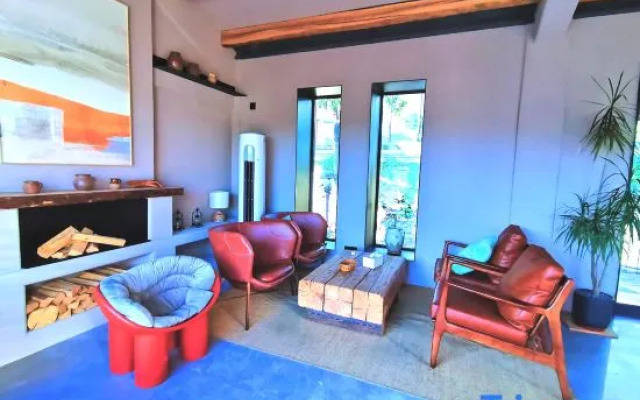 Yining Shanyin Courtyard