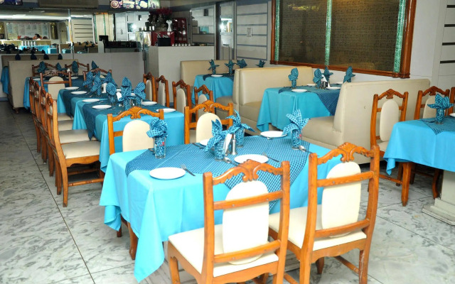 Chandra Inn