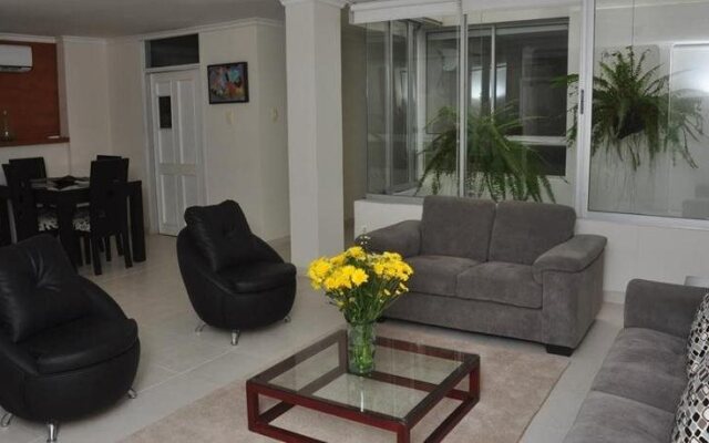 POMPATAO Apartamentos y Suites