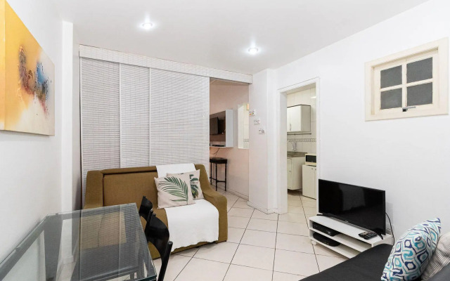 Studio em Copacabana perto da praia | NSC1355/402