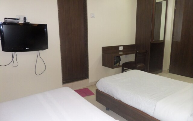 Hotel Rishi Residency Mumbai
