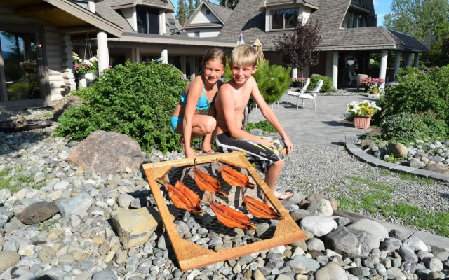 Retreat Wilderness Inn
