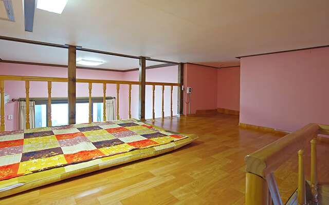 Pohang Guryongpo Ara Pension