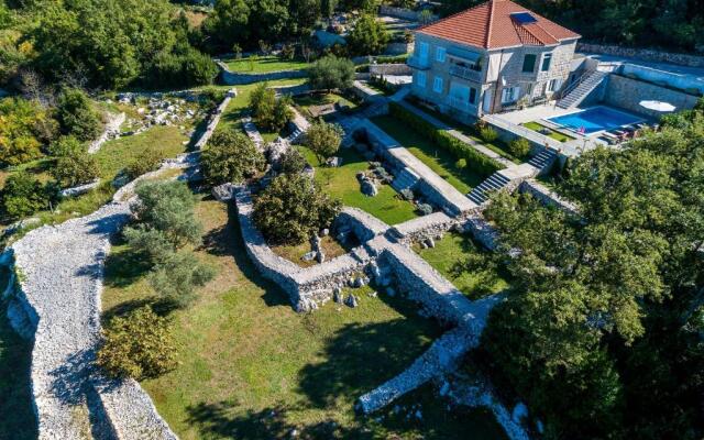Villa Oasis Cypress